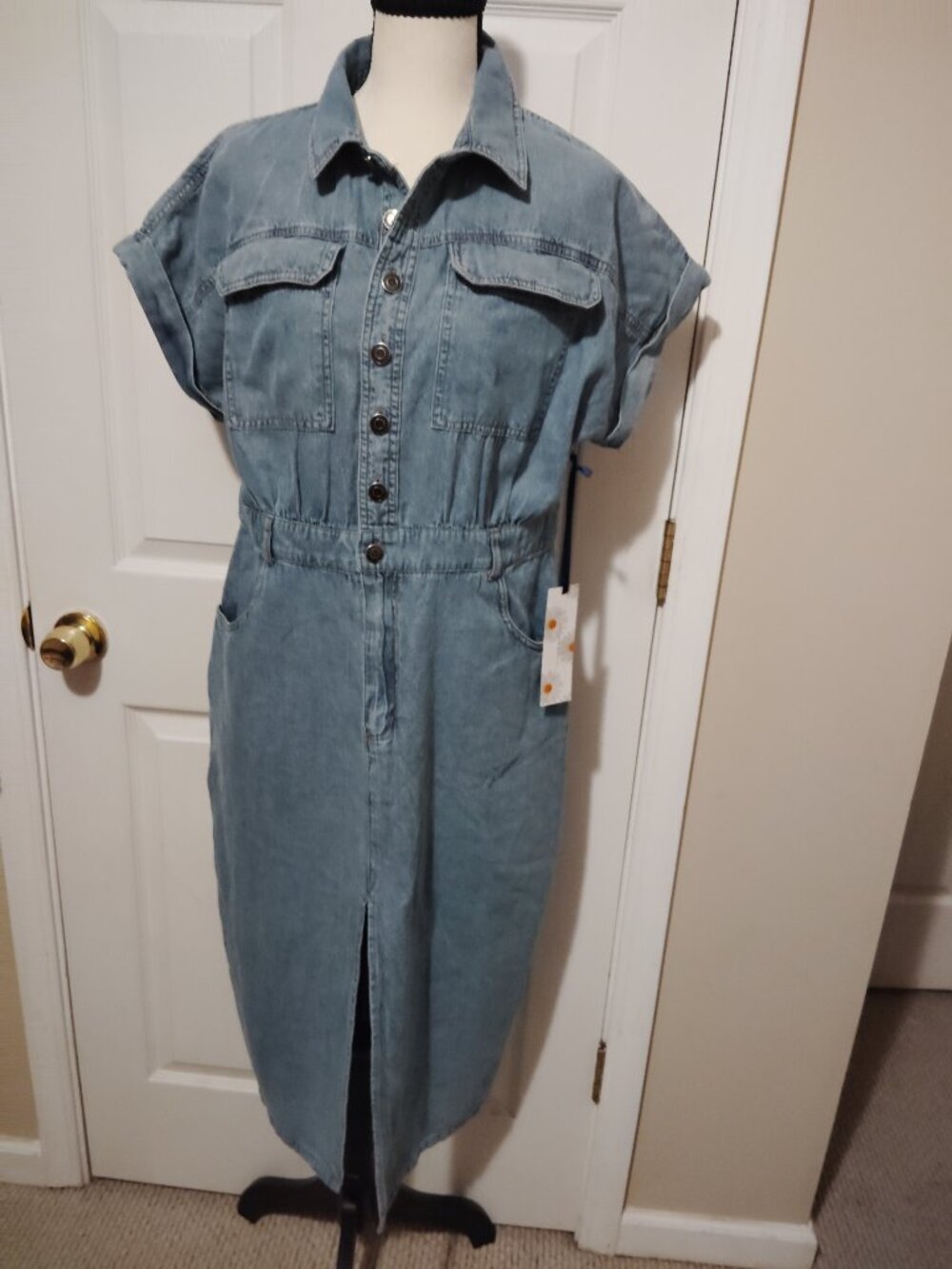 Given Kale Denim Shirt Dress Blue button Front Midi Dress Size Large 100% Cotton - Picture 2 of 5